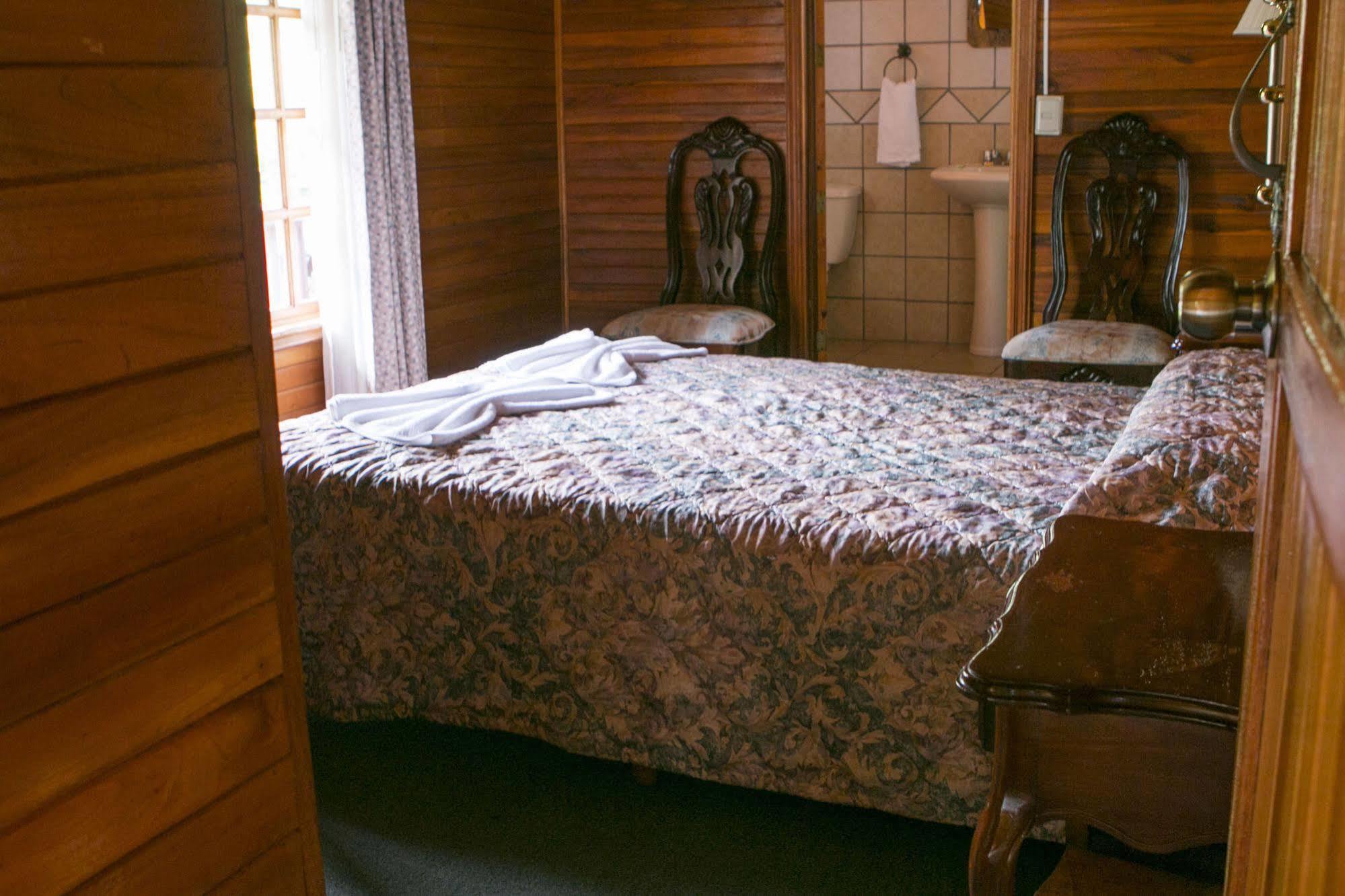 Santa Elena Lodge Cuajiniquil Eksteriør billede