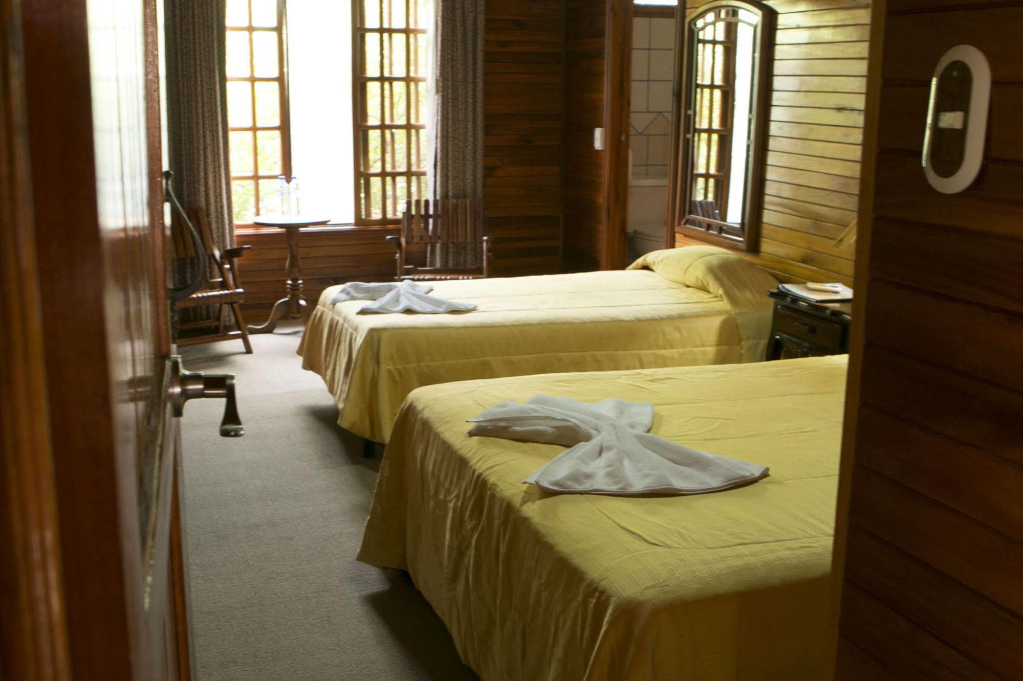 Santa Elena Lodge Cuajiniquil Eksteriør billede